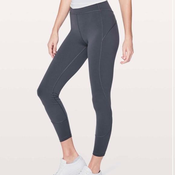 Lululemon In Movement 7/8 Tight Everlux, size 6 - Picture 1 of 2